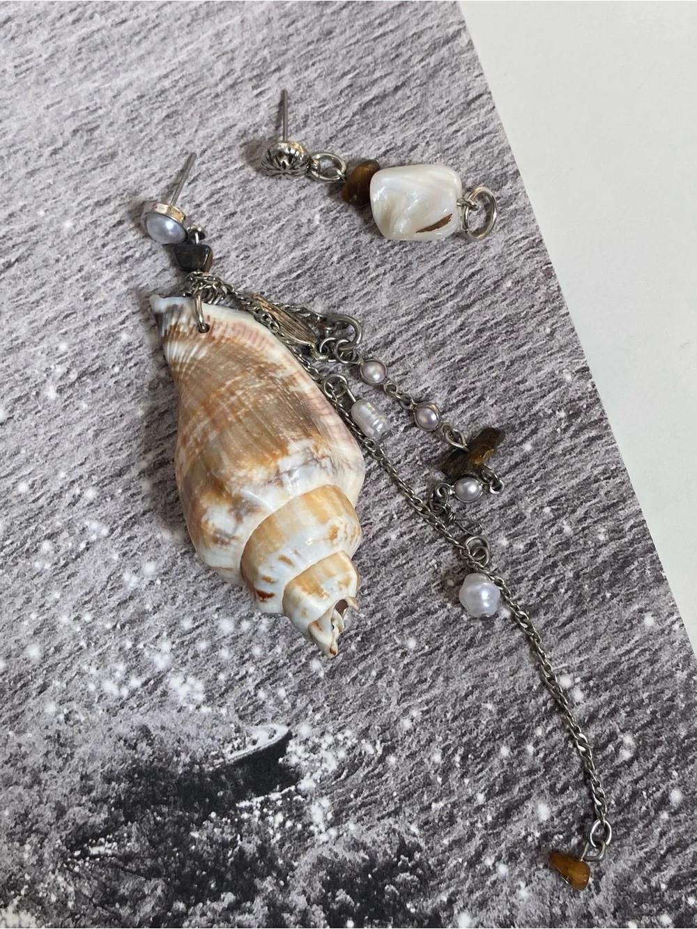 Free People Mis-Match Shell Earrings